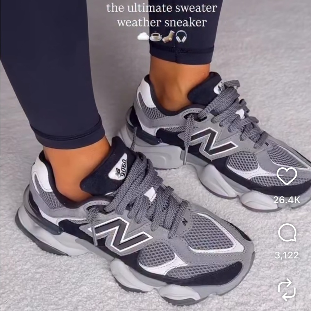 RARE New Balance 9060 Black Castlerock